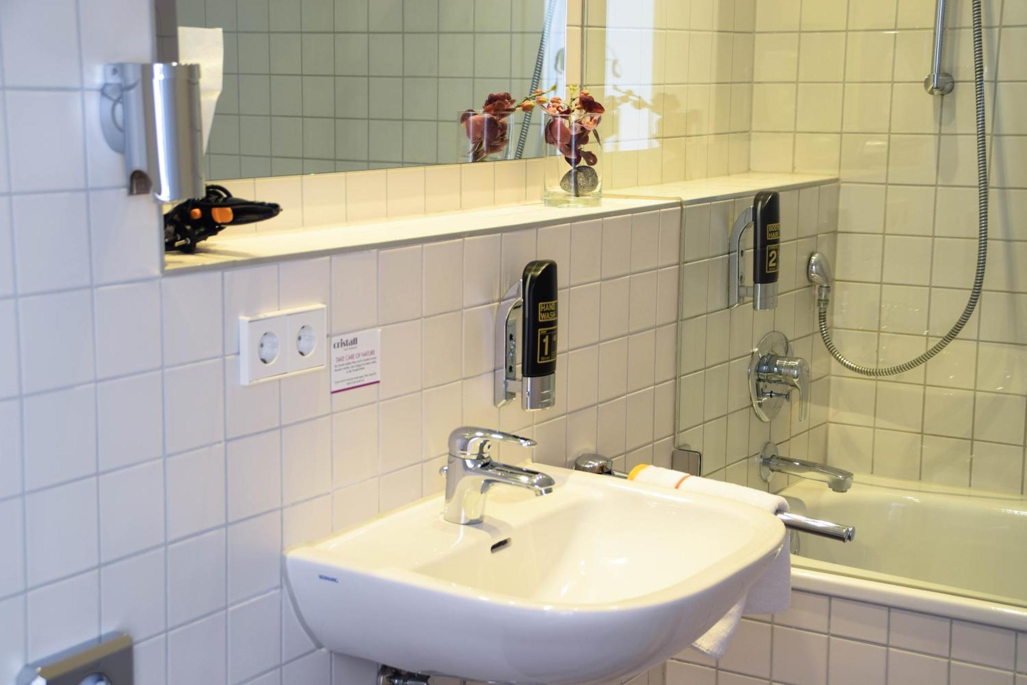 Cristall Hotel Waghäusel Chambre photo